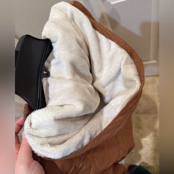 Women’s Columbia Mid-Length Insulated Coat - Picture 4 of 6